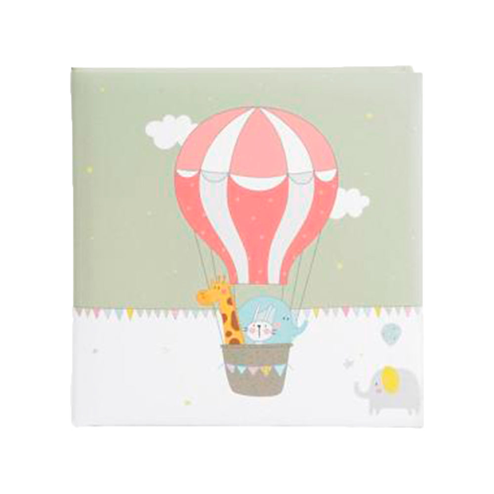 Goldbuch Ballon 25x25 cm babyalbum set forfra med giraf i luftballon på grøn himmel