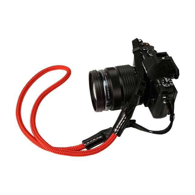 ARTISAN & ARTIST ACAM-307N Silk Camera Strap Rød