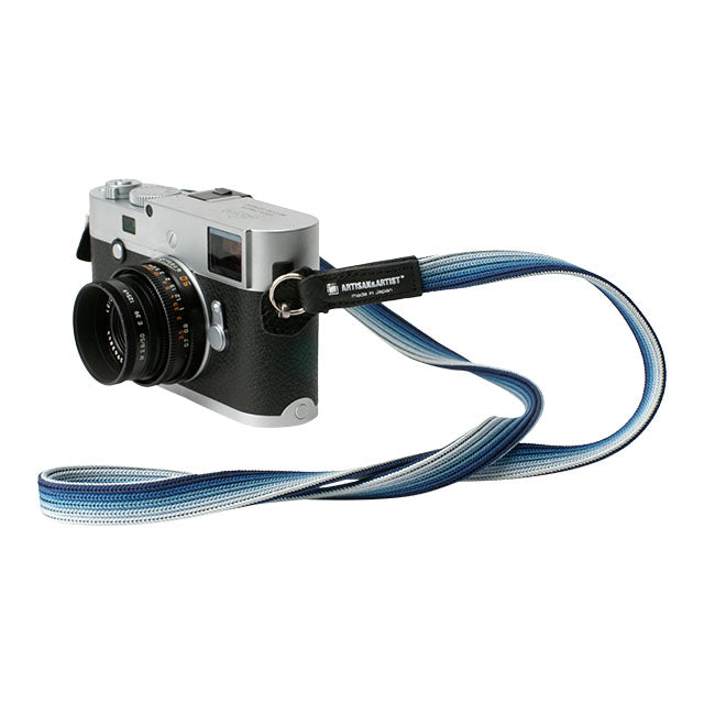 ARTISAN & ARTIST ACAM-312A Silk Camera Strap Gradation Navy / Sølv