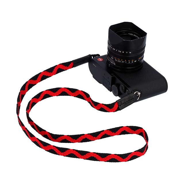 ARTISAN & ARTIST ACAM-317 Silk Camera Strap Traditional Japanese Pattern Sort / Rød