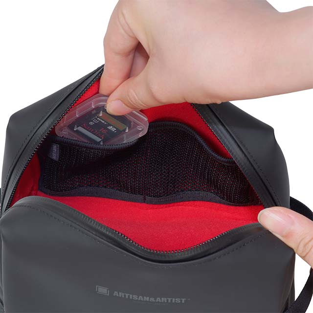 ARTISAN & ARTIST ACAM-64D Gear Box Pro Camera Pouch