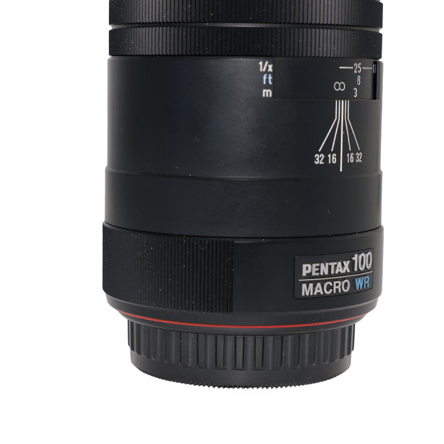 Pentax D FA 100mm Macro F2.8 WR