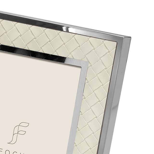 Focus Camellia Hvid Aluramme 10x15 cm