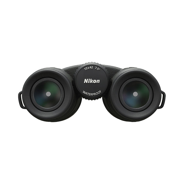 Nikon Prostaff P7 10x42