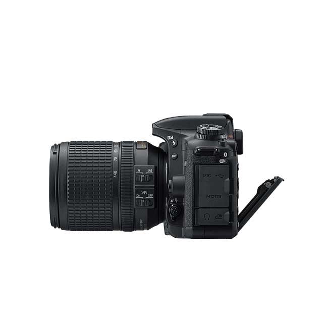 Nikon D7500 + 18-140mm VR Kit