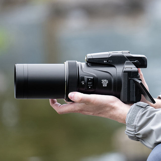 Nikon Coolpix P1100