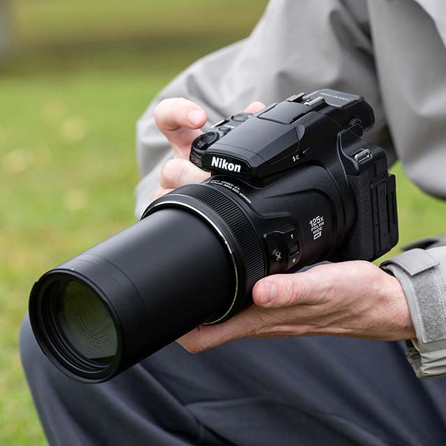 Nikon Coolpix P1100