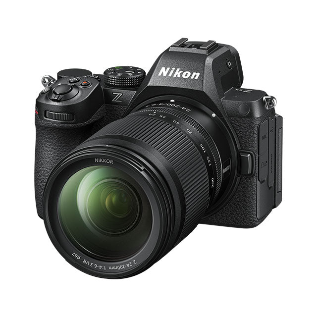 Nikon Z5 II + NIKKOR Z 24-200mm