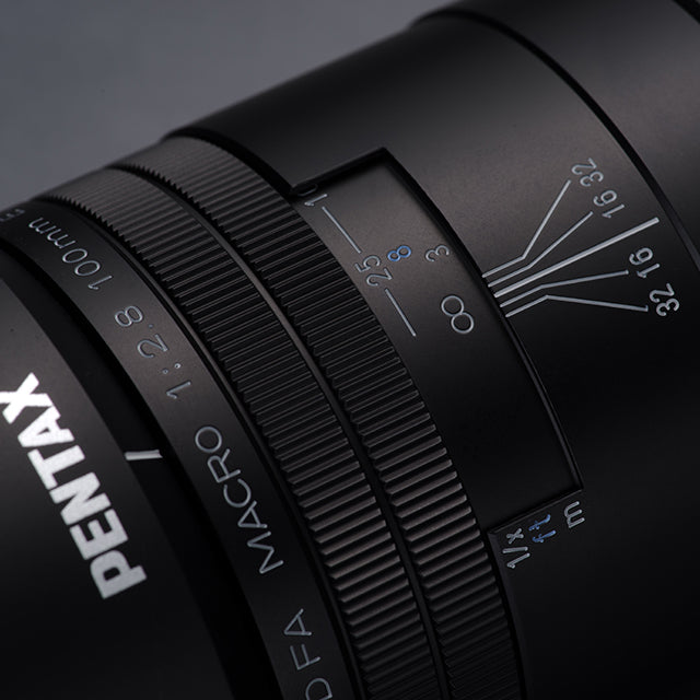 Pentax HD DFA 100mm Macro F/2.8 ED AW Sort