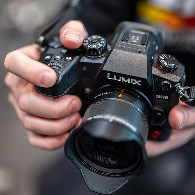 Panasonic Leica DG Summilux 9mm F/1.7 ASPH