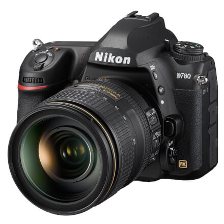 Nikon D780 + 24-120mm F/4 G ED VR Kit
