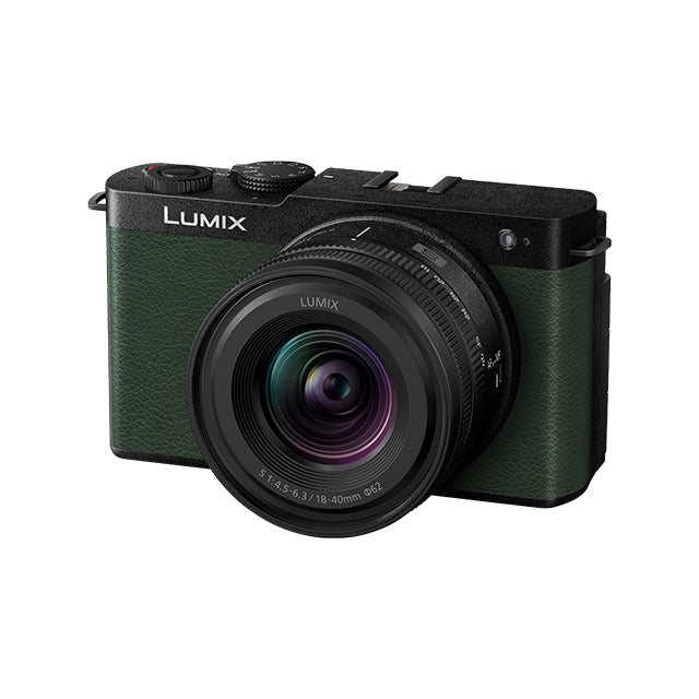 Panasonic Lumix S9 Dark Olive + 18-40mm F/4.5-6.3