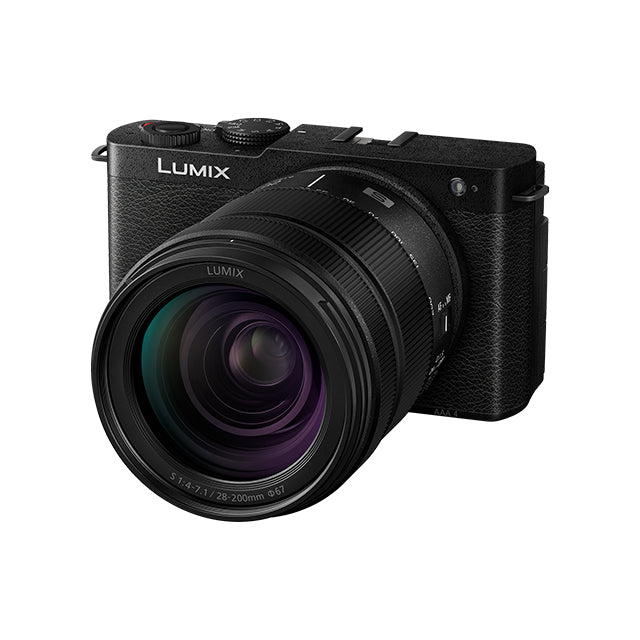 Panasonic Lumix S9 Jet Black + 28-200mm F/4.0-7.1