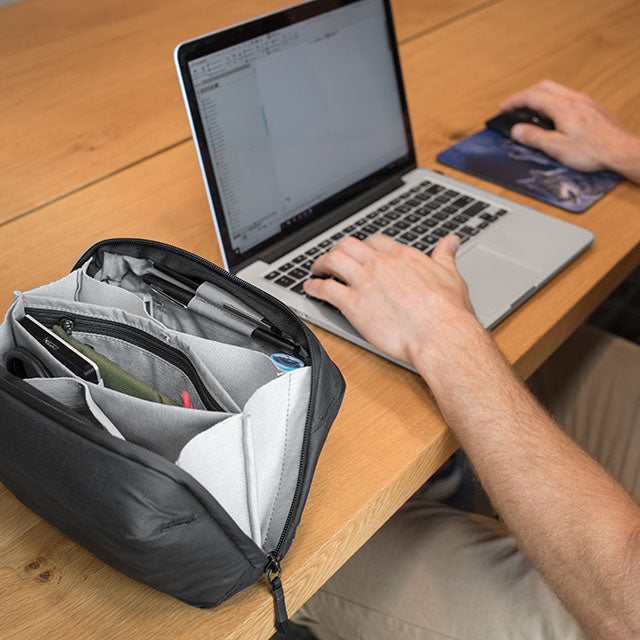 Peak Design Tech Pouch Sort