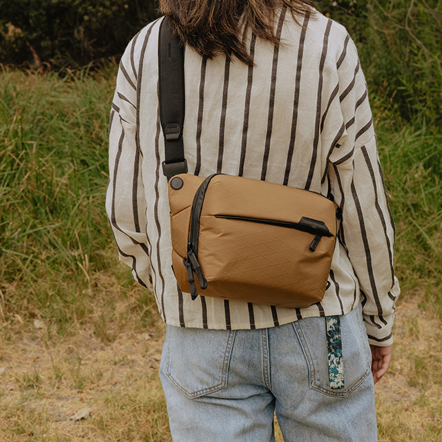 Peak Design Everyday Sling 3L V2 Coyote