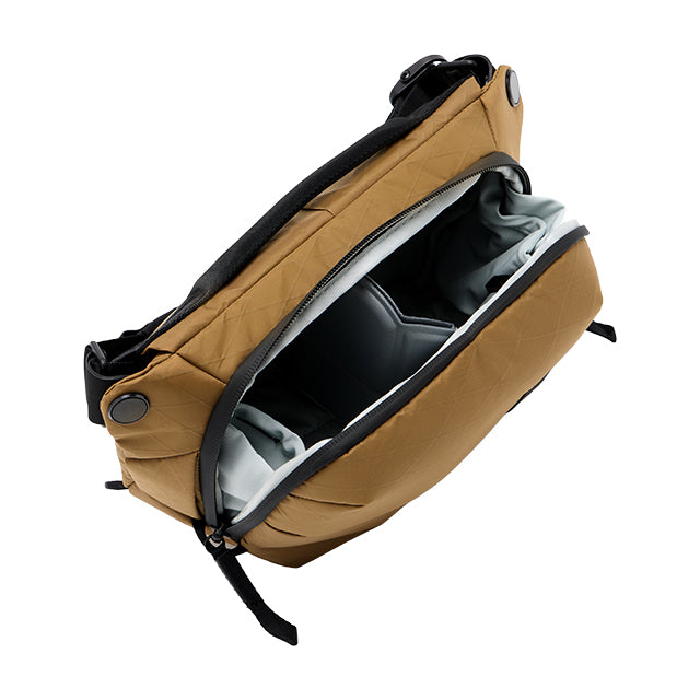 Peak Design Everyday Sling 3L V2 Coyote