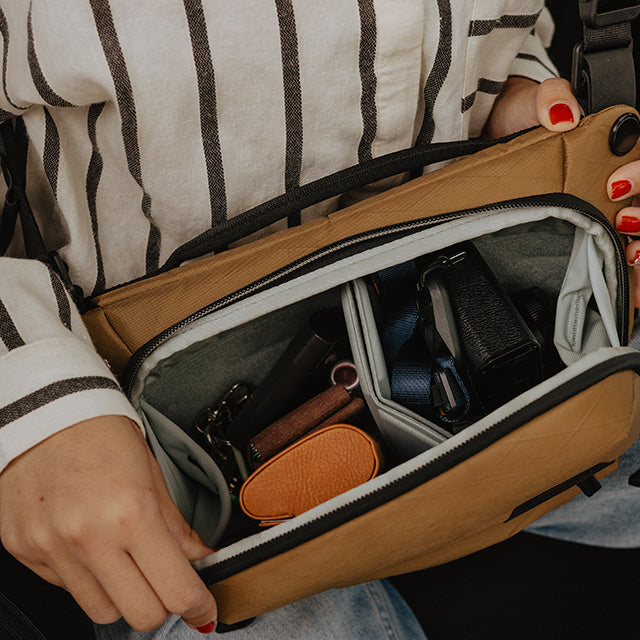 Peak Design Everyday Sling 3L V2 Coyote