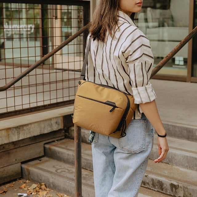 Peak Design Everyday Sling 6L V2 Coyote