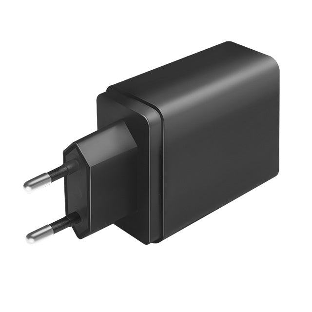 LOGILINK 220V Oplader 3 x USB-A / 1 x USB-C 27W