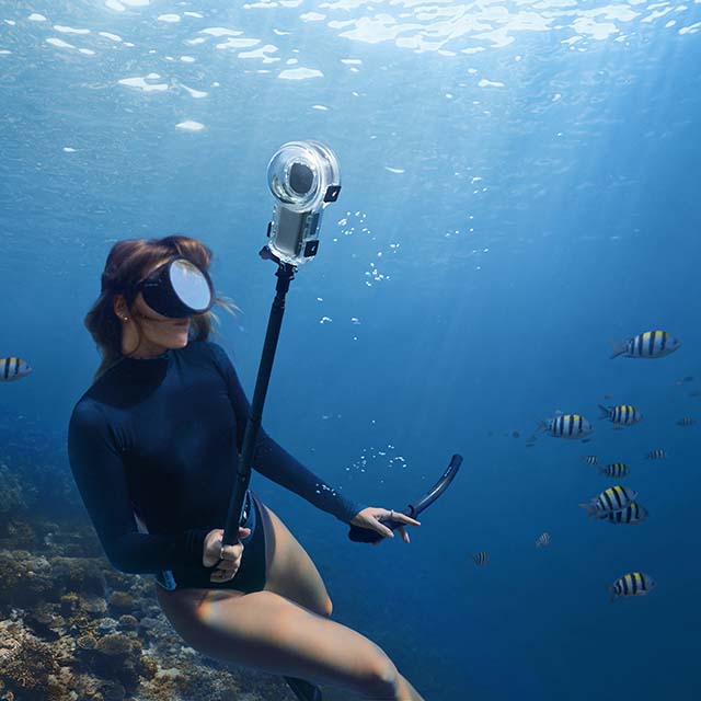 Insta360 X5 Standard Bundle