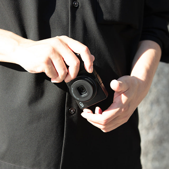 Ricoh GR IV