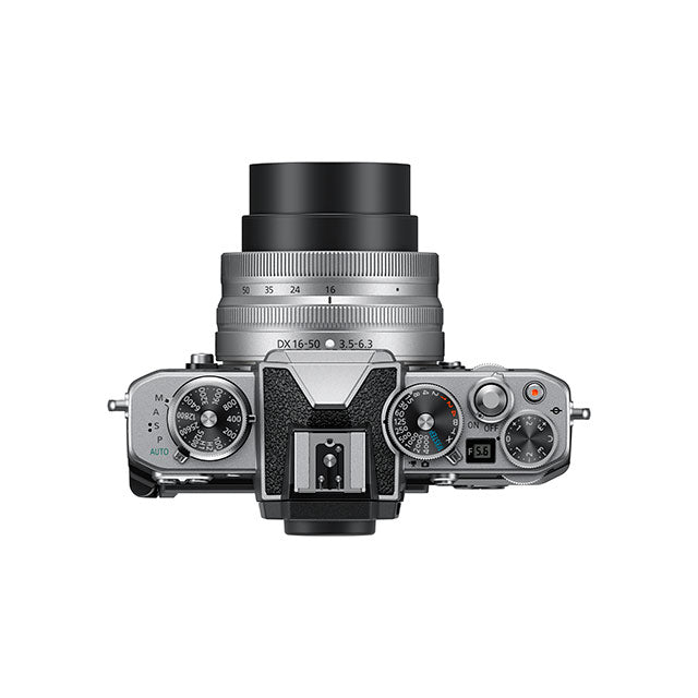 Nikon Z fc + NIKKOR Z DX 16-50mm F/3.5-6.3 VR