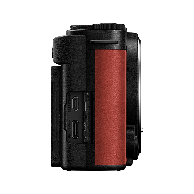 Panasonic Lumix S9 Crimson Red + 18-40mm F/4.5-6.3