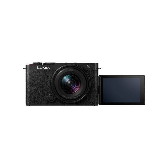 Panasonic Lumix S9 Jet Black + 18-40mm F/4.5-6.3