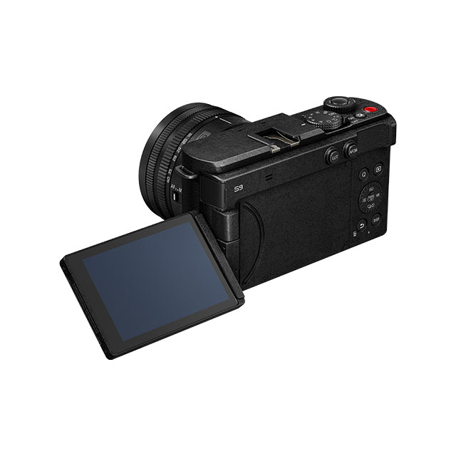 Panasonic Lumix S9 Night Blue + 18-40mm F/4.5-6.3
